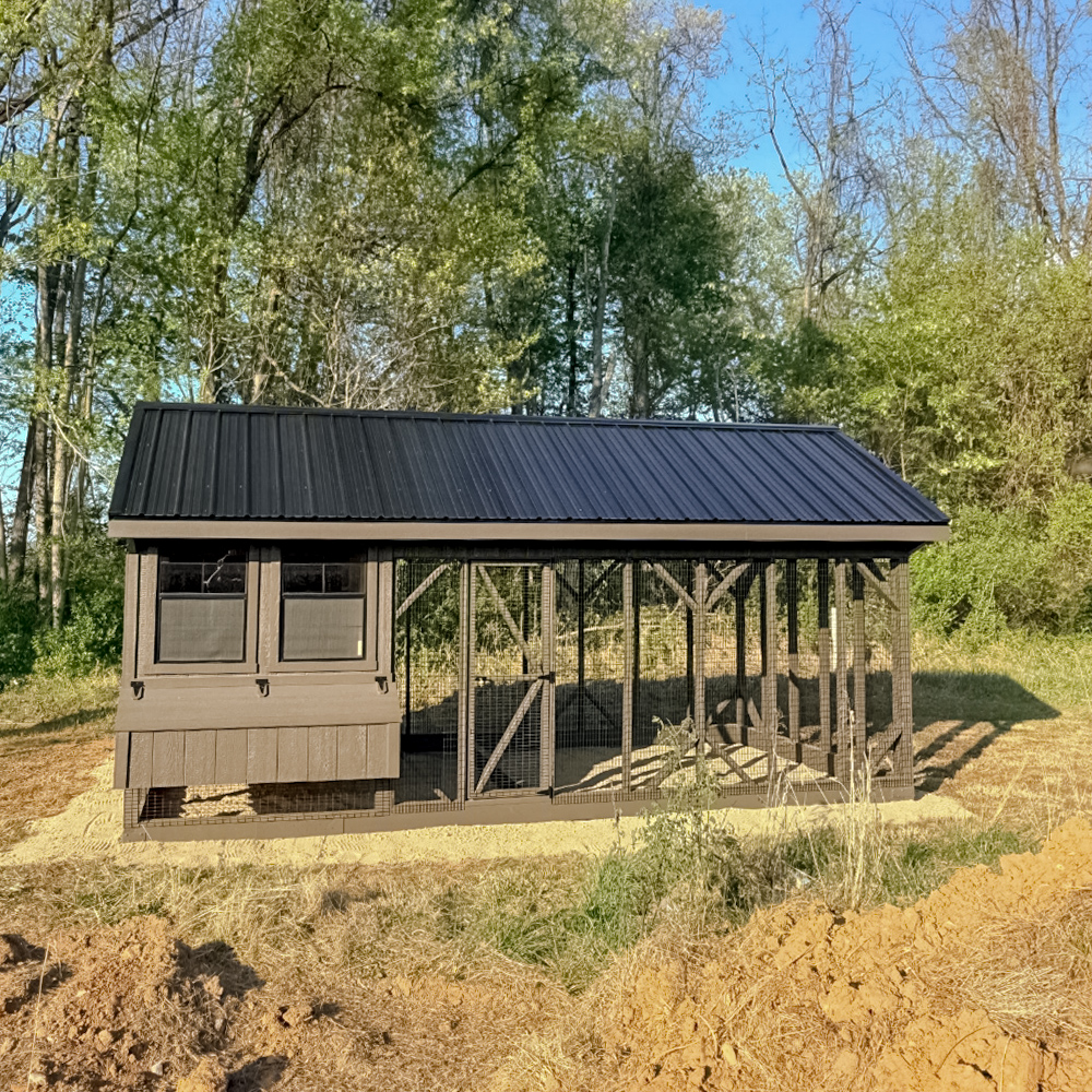 10x20 Quaker Combination Coop in Purcellville VA 1668