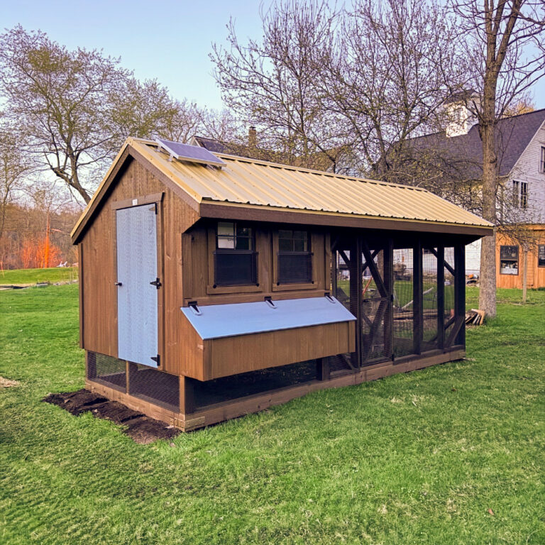 7x16 Quaker Combination Coop in Pepperell MA 1719