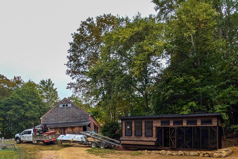 hen house shipping and delivery