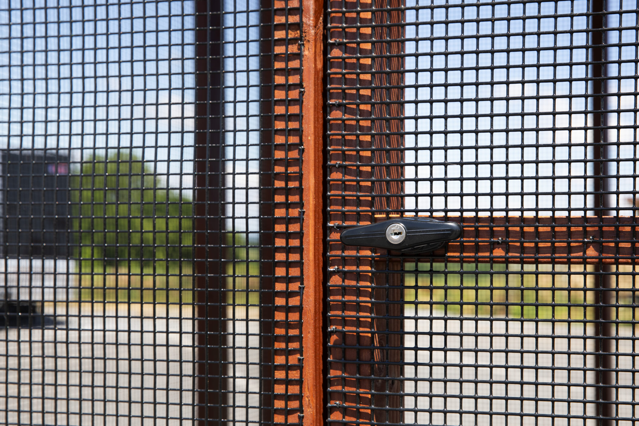 chicken coup wire fine