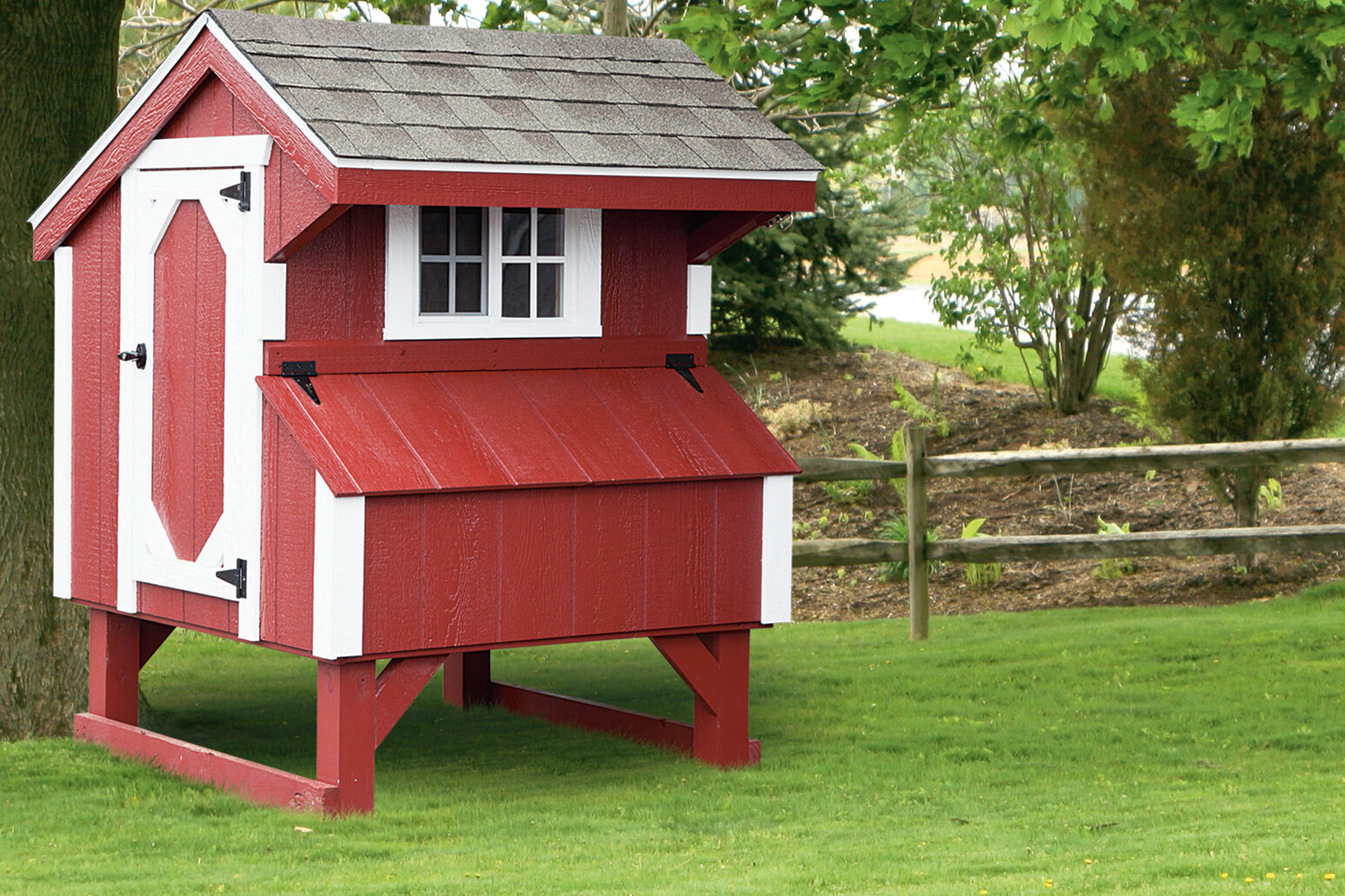 red and white trimmed Quaker chicken coops in North Carolina