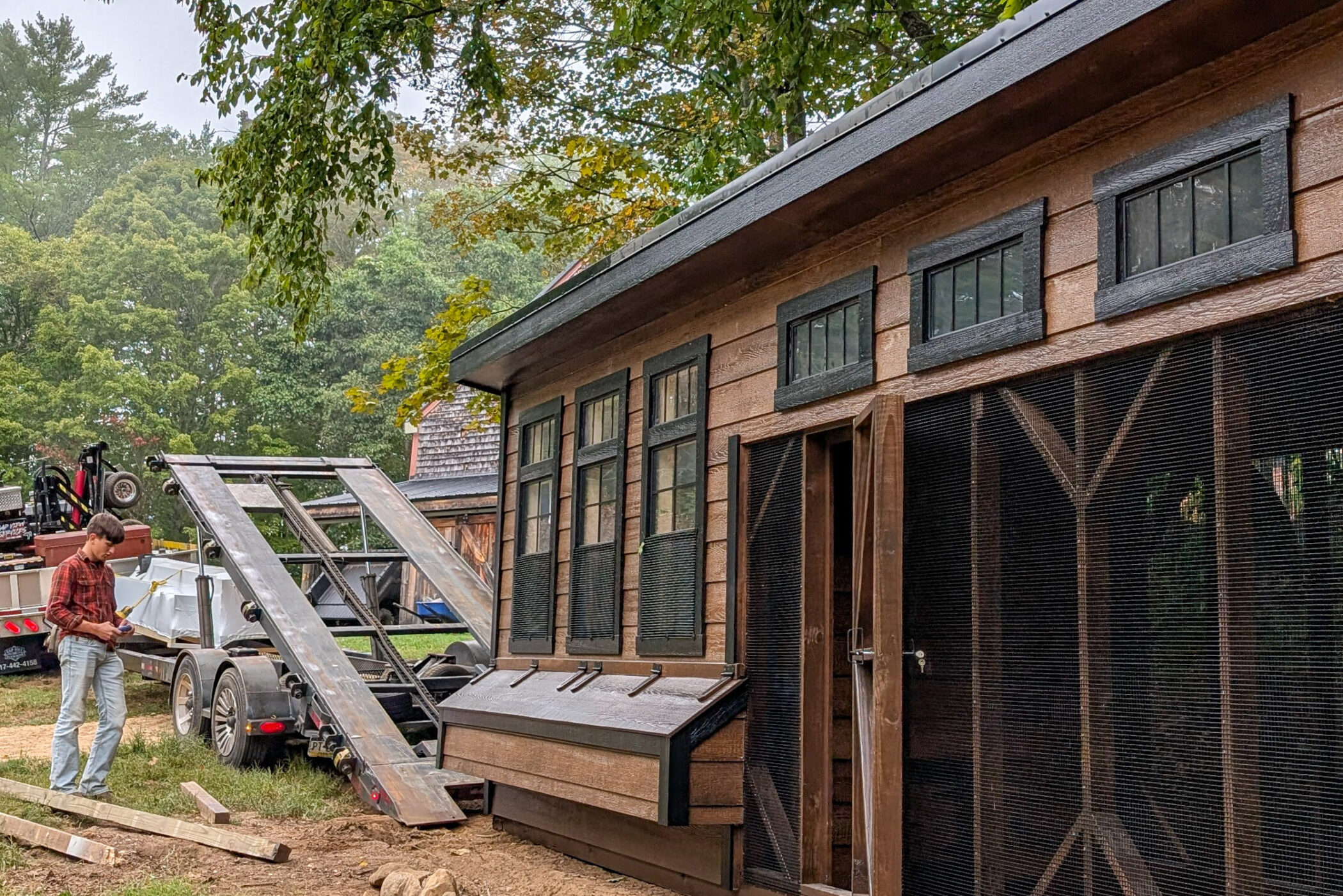 the hen house shipping and delivery