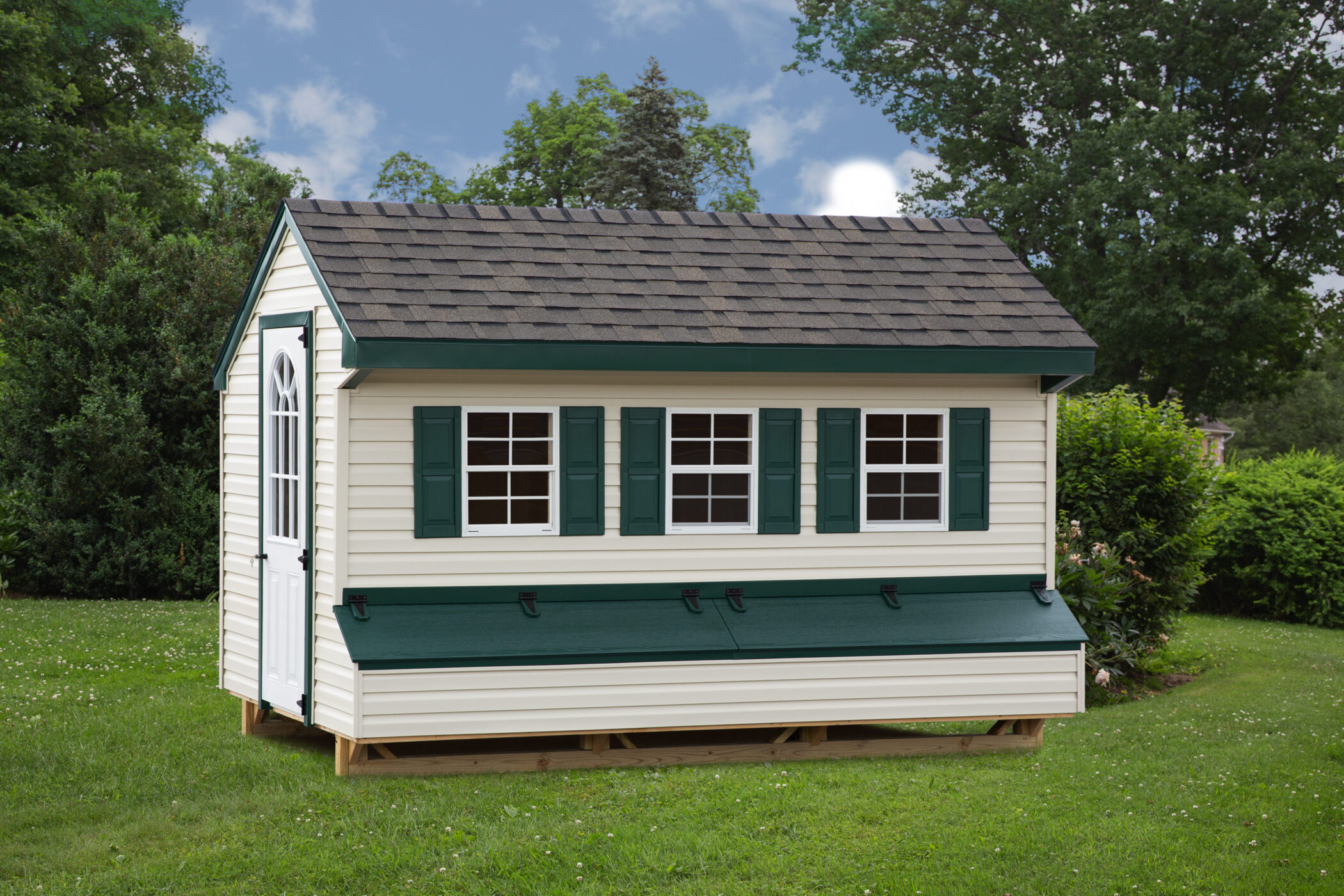 white quaker style chicken coops for sale in Kansas City KS with vinyl front and three windows
